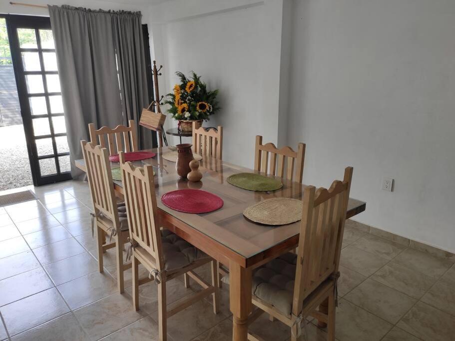 Casa Mango Amplia Con Alberca Y Cerca De La Media Luna !!! Río Verde Eksteriør bilde