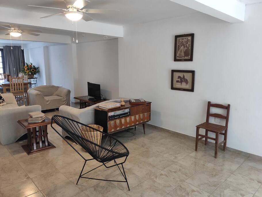 Casa Mango Amplia Con Alberca Y Cerca De La Media Luna !!! Río Verde Eksteriør bilde